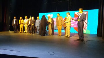 بیست و هشتمین جشنواره شعر رضوی کرمان در ایستگاه پایان+فیلم