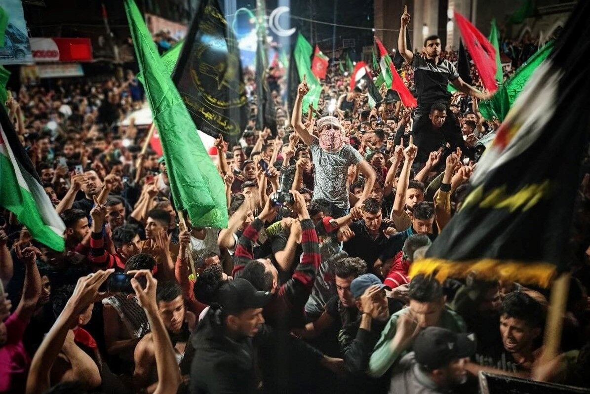 Feier des Sieges des Volkes von Gaza nach der Ankündigung des Waffenstillstandsabkommens