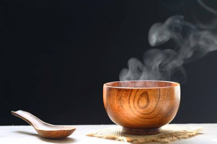 آداب صحیح غذا خوردن در مهمانی