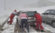 امدادگران هلال احمر اردبیل به ۱۲۰ نفر گرفتار شده در برف و کولاک امدادرسانی کردند