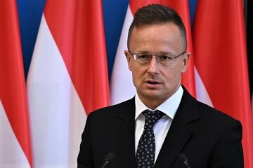 وزیر خارجه مجارستان : امنیت انرژی کشور بدون روسیه غیرممکن است