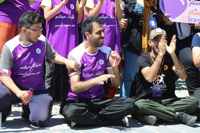 ASD patients take part in walk event in Tehran