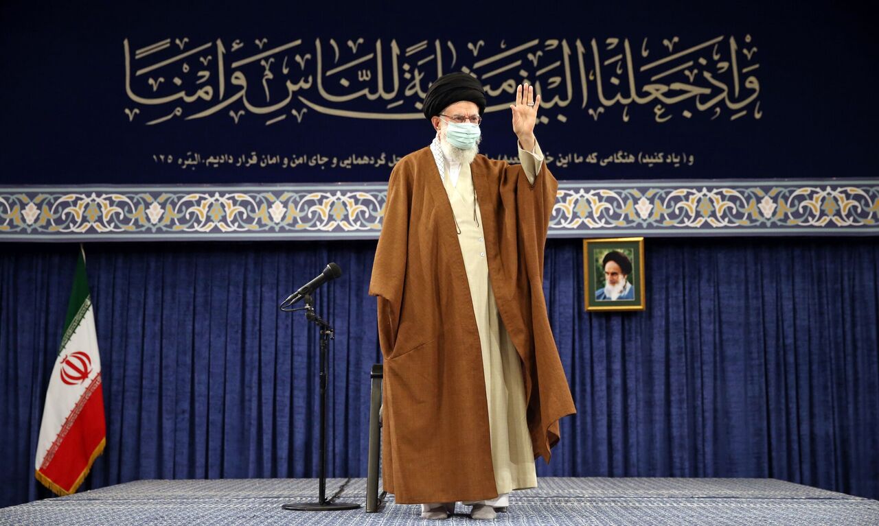 حج کا مقصد امت اسلامیہ کو کفر، ظلم اور استکبار کے خلاف متحد کرنا ہے: ایرانی سپریم لیڈر