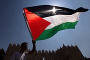 رام الله: جرم‌انگاری حمل پرچم فلسطین از سوی پارلمان صهیونیستی را محکوم می‌کنیم