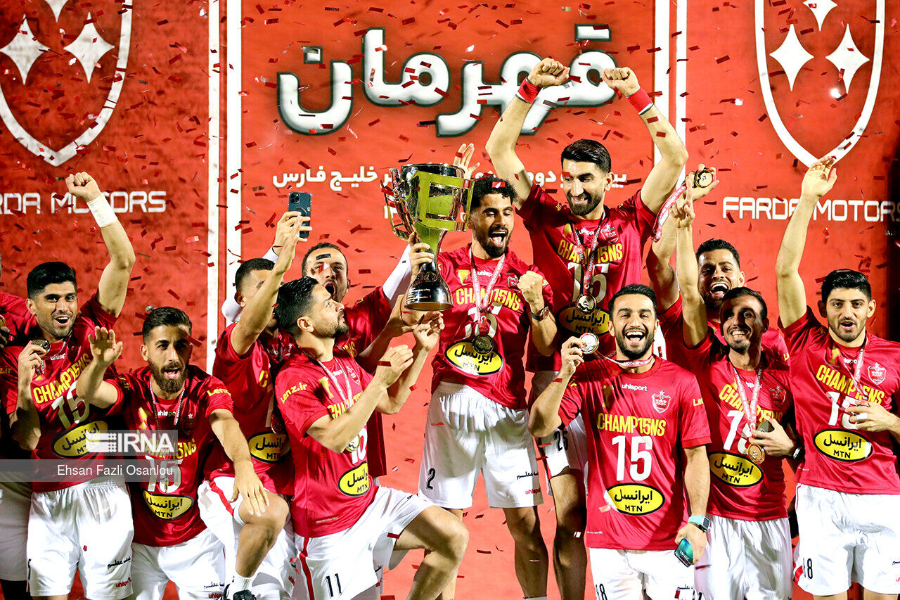 کاروان پرسپولیس مازندران را به مقصد تهران ترک کرد