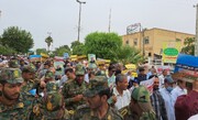 نمازگزاران بوشهری در محکومیت جنایت‌های رژیم اشغالگر قدس راهپیمایی کردند
