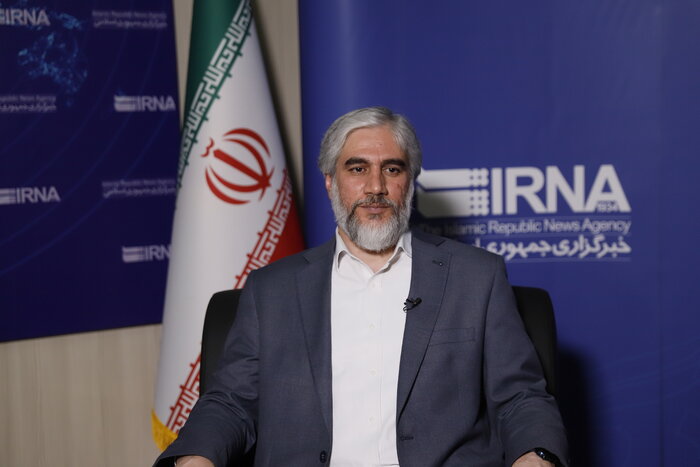 دسترسی به کتاب هموار شد/ از وامهای میلیاردی به چاپخانهها تا اهدای کتاب به مناطق محروم