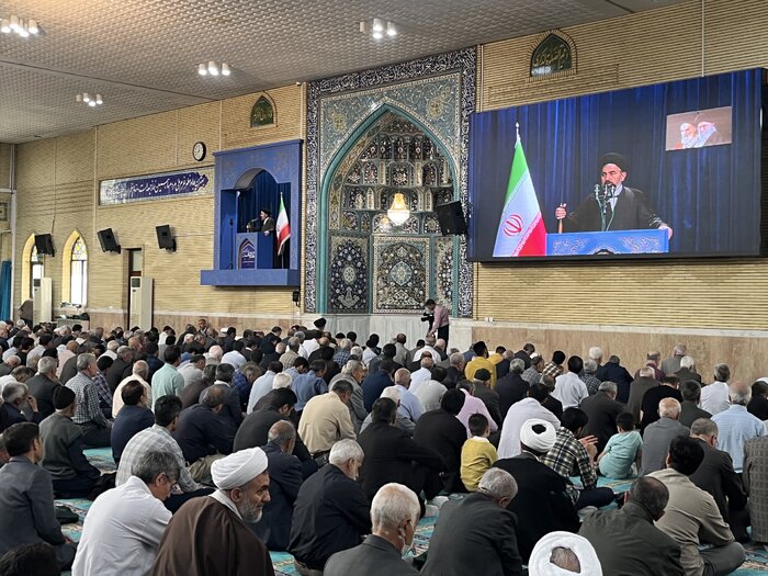 امام جمعه ارومیه: تزلزل بنیان خانواده مهمترین هدف دشمن در جنگ فرهنگی با ایران اسلامی است