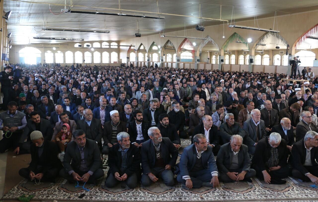 امام جمعه یاسوج: نظارت بر بازار کهگیلویه و بویراحمد افزایش یابد امام جمعه یاسوج: نظارت بر بازار کهگیلویه و بویراحمد افزایش یابد