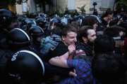 اعتراض مجارستانی‌ها به قانون معلمان با خشونت پلیس سرکوب شد
