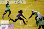 دختران هندبالیست البرزی چشم به راه یک تیم استانی 