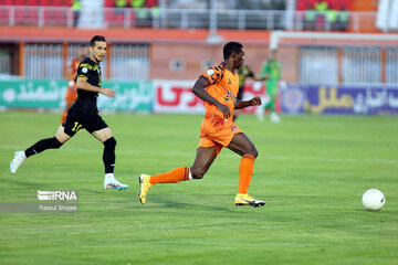 Sepahan wins match against Mes Kerman FC at Premier League