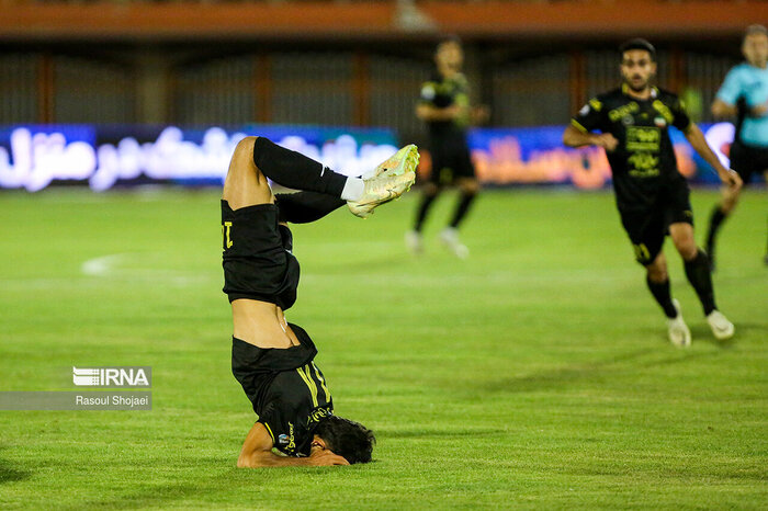 نقش صنعتیها در نجومیشدن قراردادهای فوتبال؛ چشمان بسته مقابل ریختوپاش!