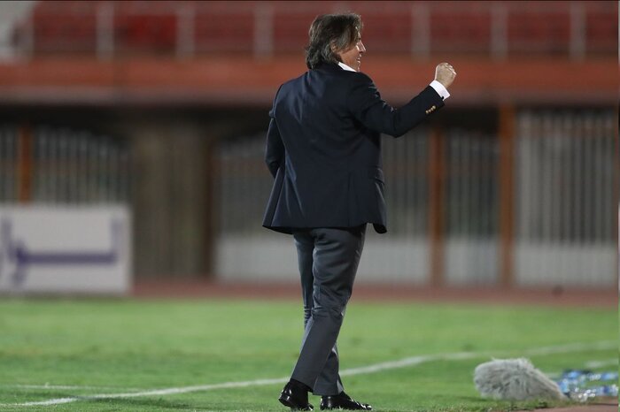 شروط سهگانه ساپینتو برای تمدید؛ نیمکت استقلال پرتغالی میماند