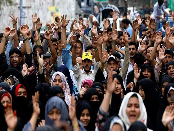 اردوکشی‌های خیابانی؛ تنش‌های سیاسی، پاکستان را به کدام سو می‌برد؟