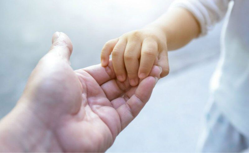 ۱۲۲ دختر و پسر به خانوادههای متقاضی فرزندخواندگی در فارس واگذار شدند