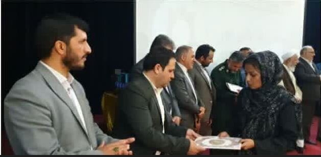 جوانان برتر رشتههای فرهنگی، هنری و ورزشی پاکدشت تجلیل شدند