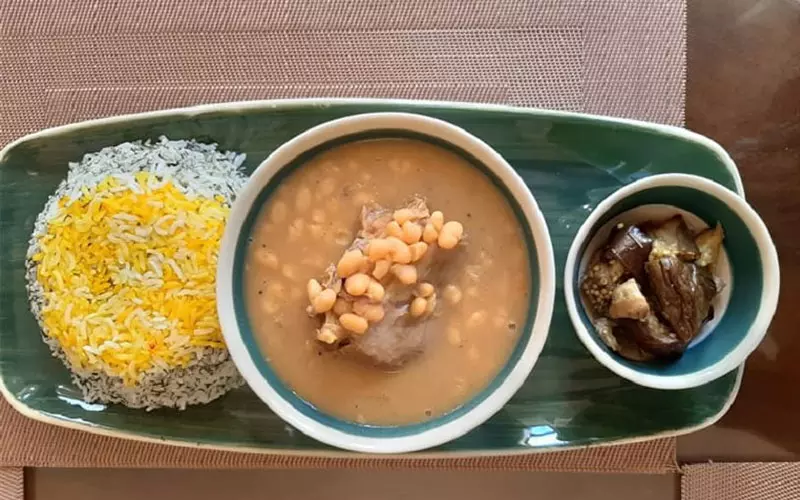 غذاهای محلی کاشان، از چلو دیزی تا کوفته آب سماق