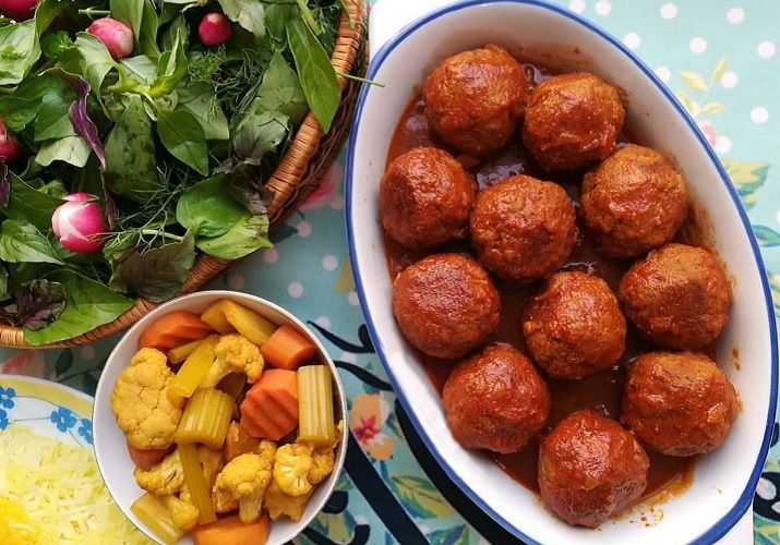 غذاهای محلی کاشان، از چلو دیزی تا کوفته آب سماق