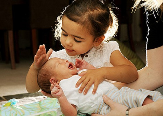 بهترین فاصله سنی بین بچهها