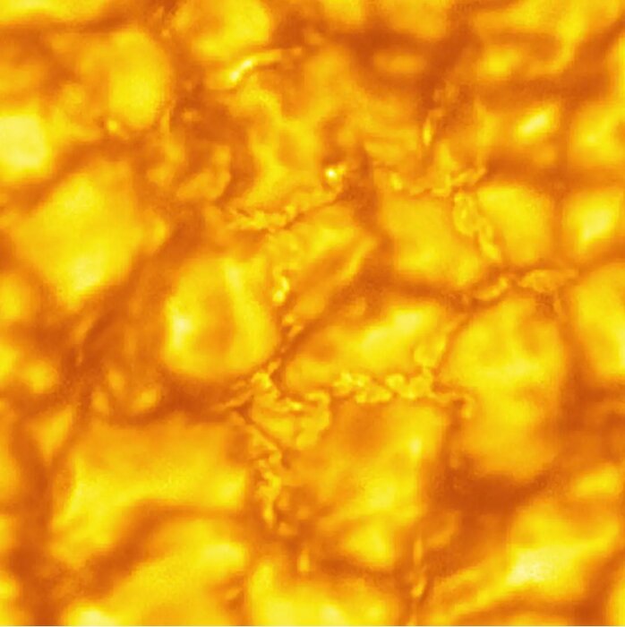 تصاویر شگفتانگیز خورشید از نمای نزدیک