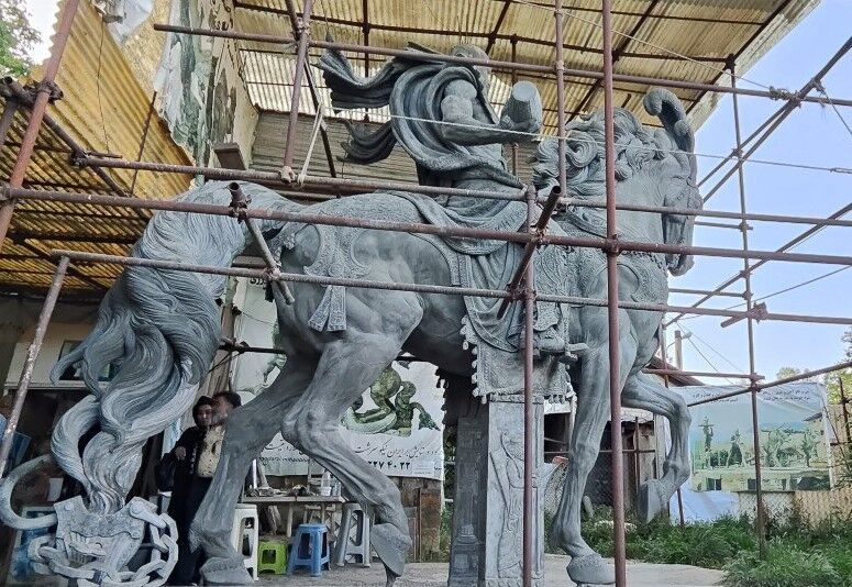 دست رد مجسمه ساز ایرانی به پیشنهاد انگلیسی‌ها/ هویت، قیمت ندارد