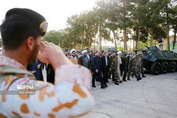 55th Airborne Brigade of Shiraz receives new equipment