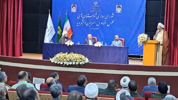 امام جمعه فردوس از کمبود اعتبارات فرهنگی انتقاد کرد