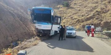 حادثه رانندگی در محور دیلم ۲۵ مصدوم بر جای گذاشت