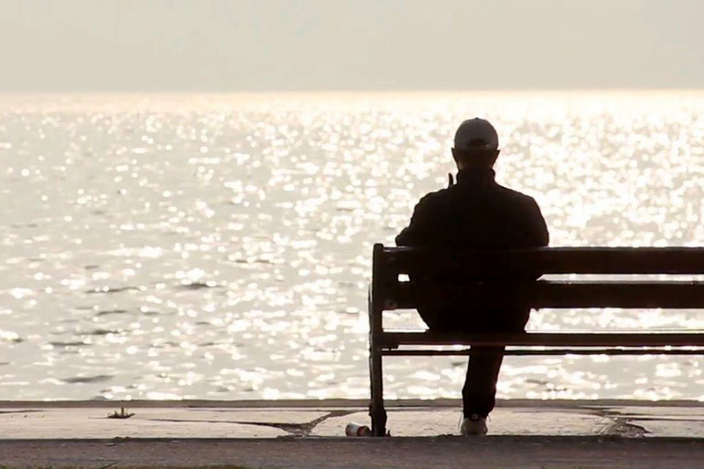 چرا تنهایی برای سلامتی خطرناک است؟ 