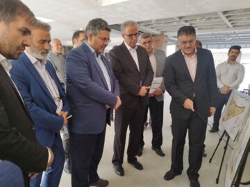 بازدید معاون مسکن وزیر راه و شهرسازی از طرح نهضت ملی مسکن زاهدان