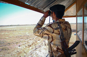 ضربه سنگین مرزبانان فراجا به گروهک تروریستی در مرزهای جنوب شرق