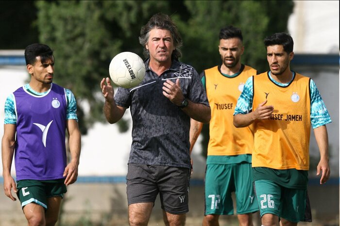 سورپرایز استقلال قبل از دربی؛ گره تمدید با ساپینتو باز شد