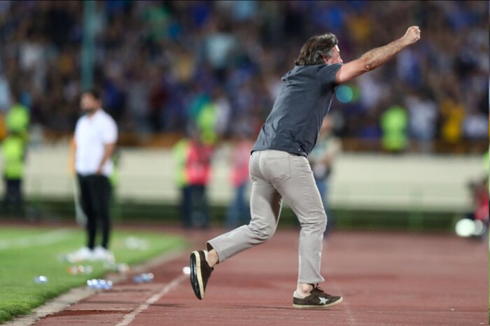 سورپرایز استقلال قبل از دربی؛ گره تمدید با ساپینتو باز شد