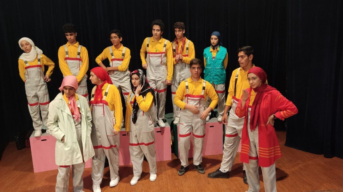 «معرکه در معرکه» میلیاردی شد/ تعداد اجراها از مرز ۶۰ گذشت