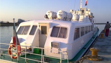 تردد شناورهای مسافربری در مسیر گناوه به جزیره خارگ تا پایان هفته متوقف شد