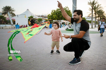 Kite flying fest in Kish, south of Iran