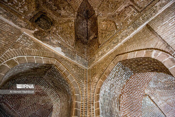 مسجد ۷۰۰ ساله مرند گردشگر محور می شود 