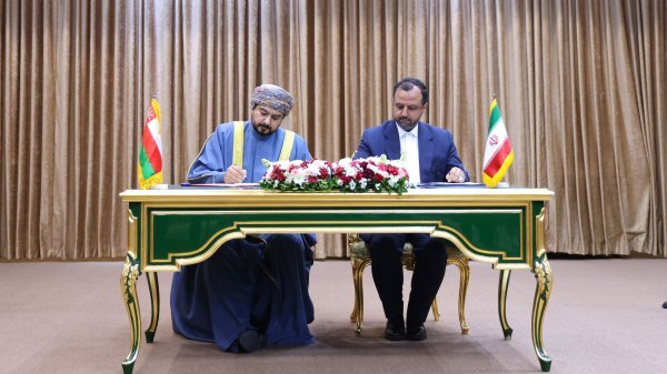 رهاورد سفر سلطان عمان به ایران