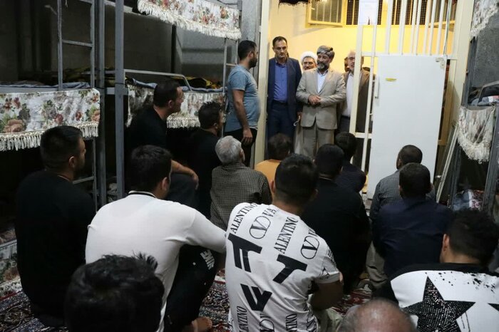 ۴۰۰ زندانی میاندوآبی در آستانه میلاد امام رضا (ع) به مرخصی می‌روند