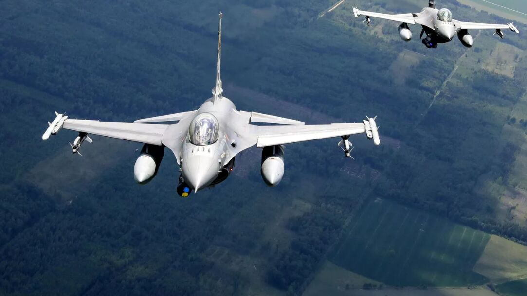 Cazas F-16 pueden ayudar a Ucrania, pero serían vulnerables ante misiles rusos