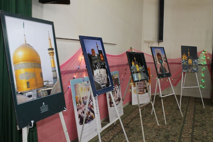 ابراز عشق و ارادت پاکستانیها به امام رئوف در محفل شعر رضوی