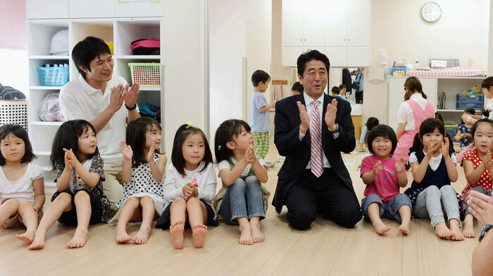 کشورهای جهان چه مشوقهایی برای فرزندآوری ارائه دادهاند؟