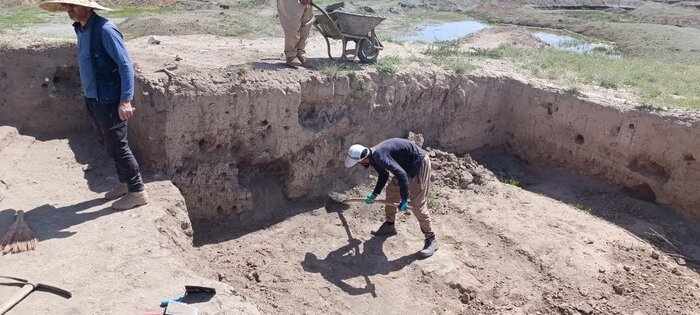 ۱۱۱ شی تاریخی در اشنویه کشف شد