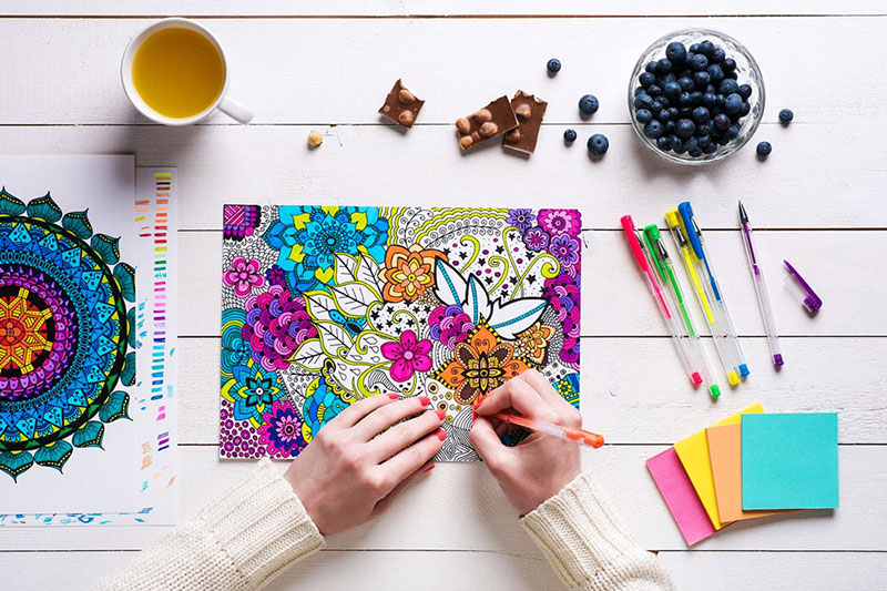 فواید روحی روانی استفاده از کتاب رنگآمیزی بزرگسالان
