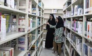 طرح "یک روز به جای کتابدار" در بافق یزد اجرا شد