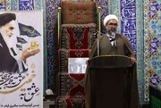 امام جمعه مهریز یزد: امام خمینی با نهضت الهی خود به ایران عزت بخشید 