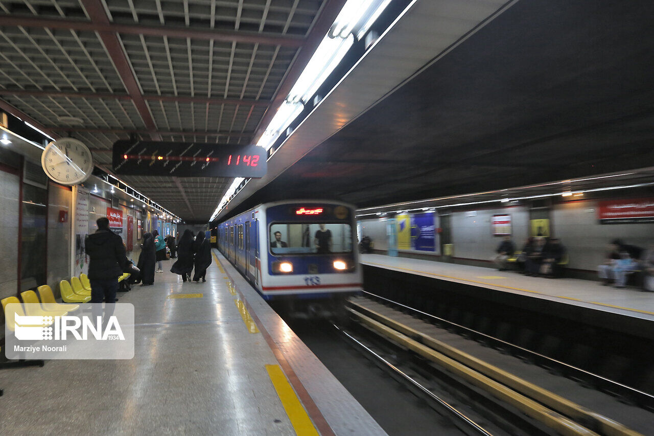 قطع برق خط ۵ متروی تهران مربوط به شبکه داخلی مترو است