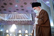 Ayatollah Khamenei hält eine Rede im Mausoleum von Imam Khomeini