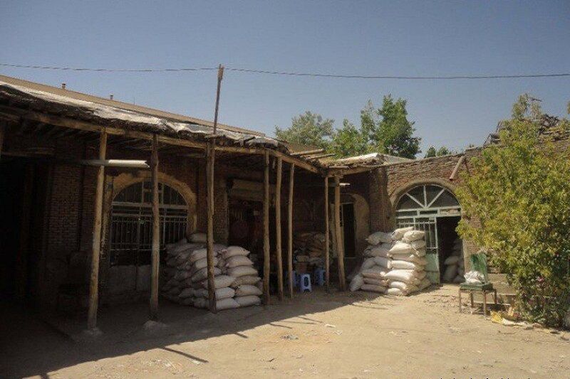 مرمت بنای تاریخی کاروانسرای «سیمون» مهاباد آغاز شد